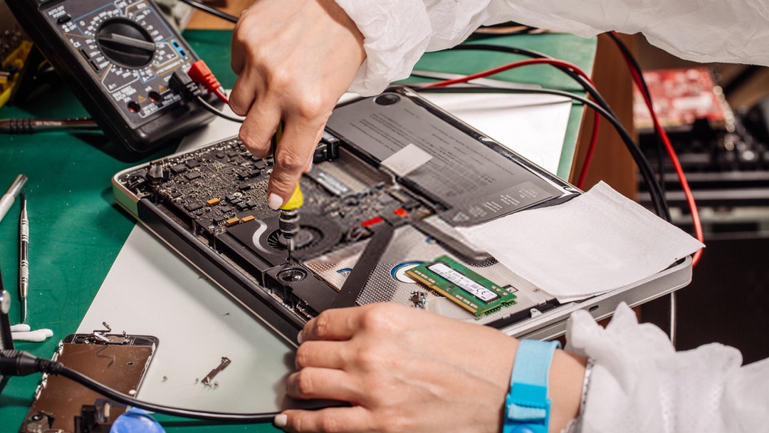 Sửa laptop quận 1